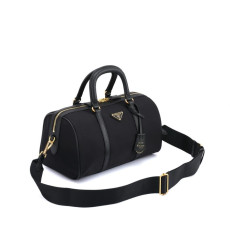 프라다 1978 보스턴백 (국내배송)