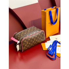 루이비통 락커 돕 키트 파우치백