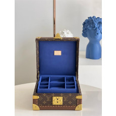 루이비통 주얼리 케이스백 M20040