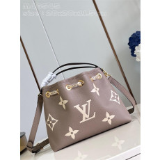 루이비통 썸머 번들 M46545