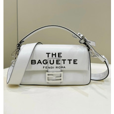 펜디 바게트 폰 파우치 숄더백