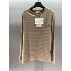 미우미우 티셔츠