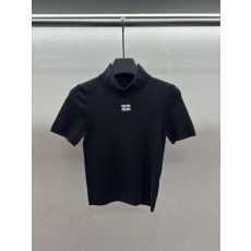 미우미우 티셔츠