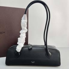 알라이아 르 테켈 미디엄 숄더백