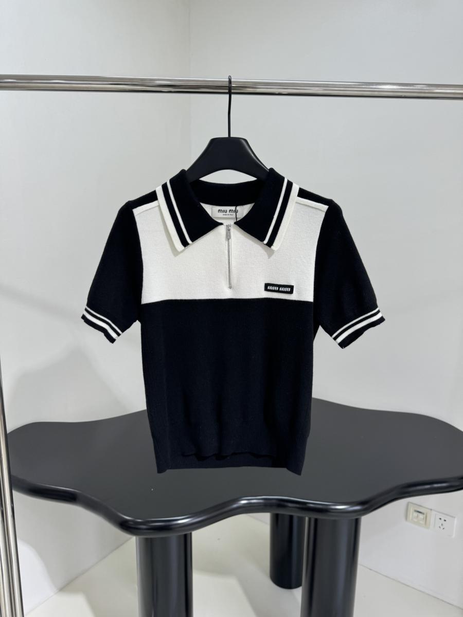 미우미우 티셔츠