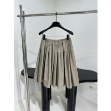 미우미우 여성 치마