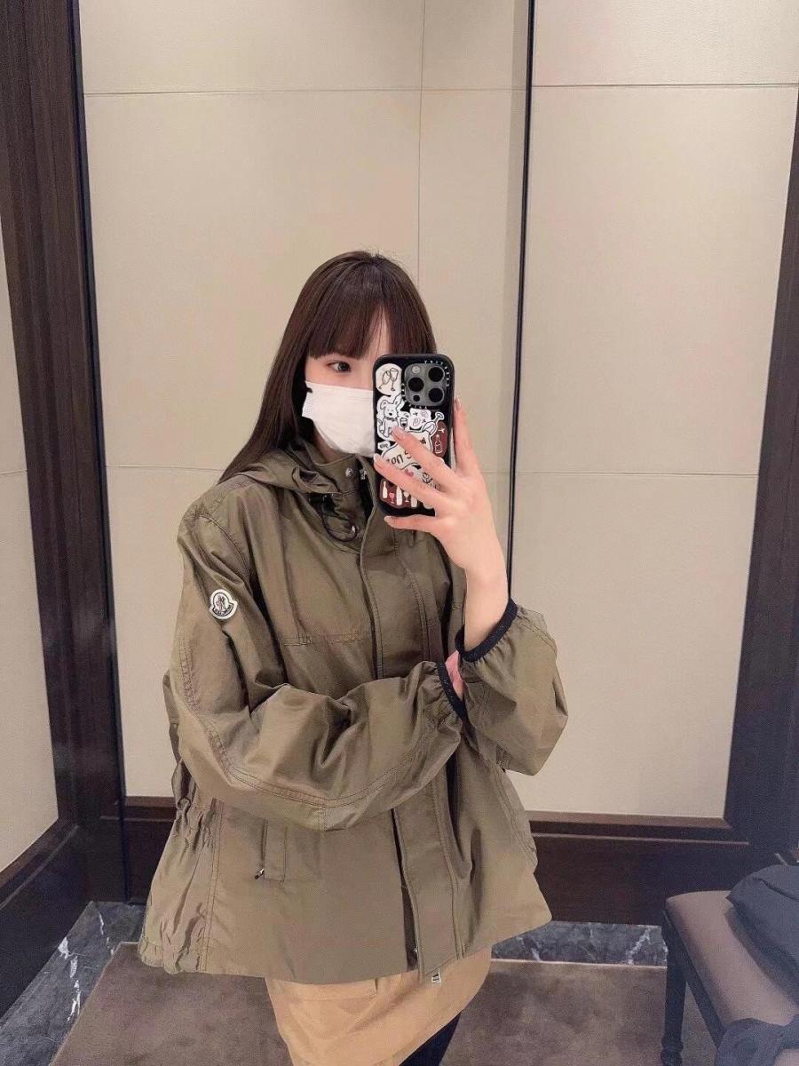 몽클레어 여성 바람막이 graie