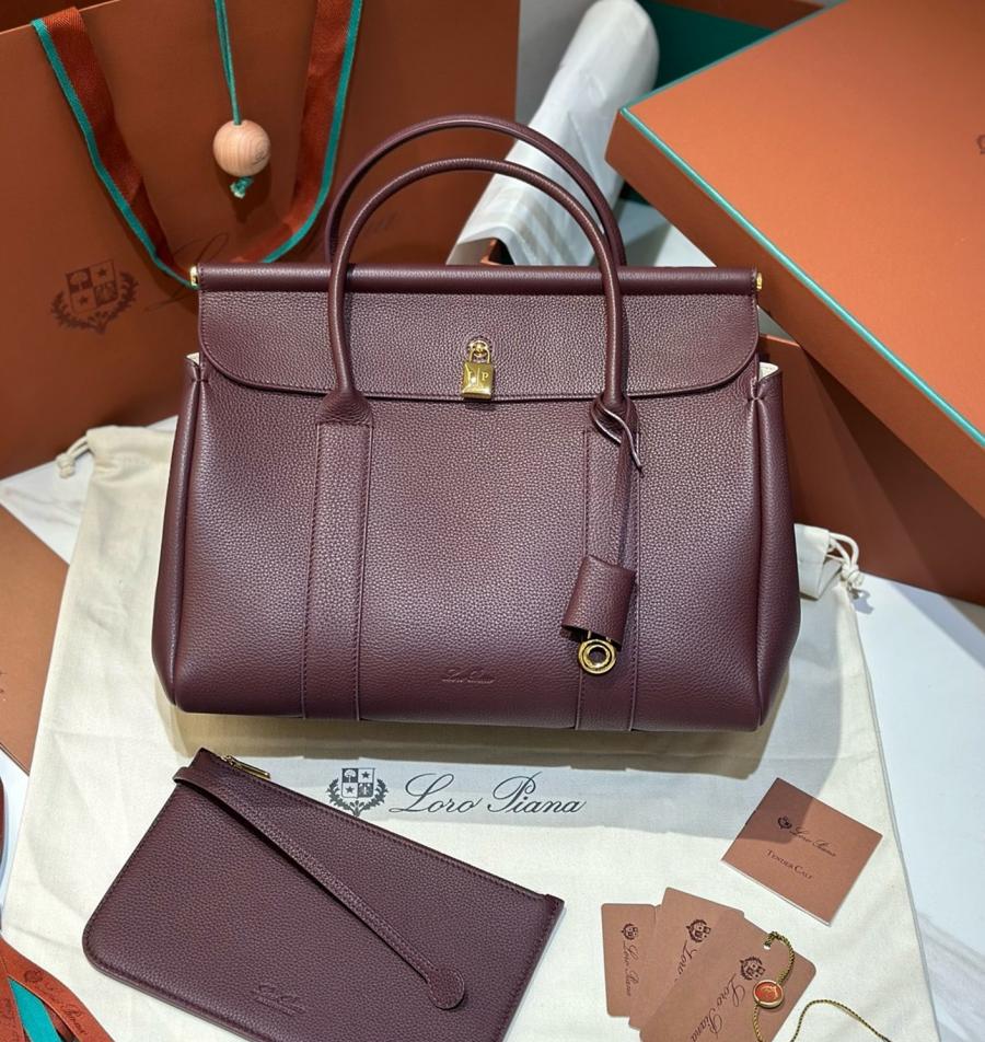 로로피아나 룸백 L25 / L32