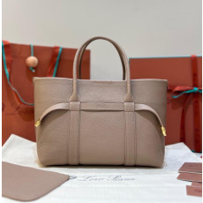 로로피아나 기에라 쇼퍼백 28cm