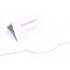 티파니 T 스마일 펜던트 목걸이