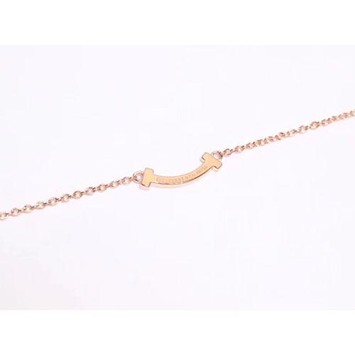 티파니 T 스마일 펜던트 목걸이 마이크로