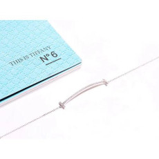 티파니 T 스마일 펜던트 목걸이