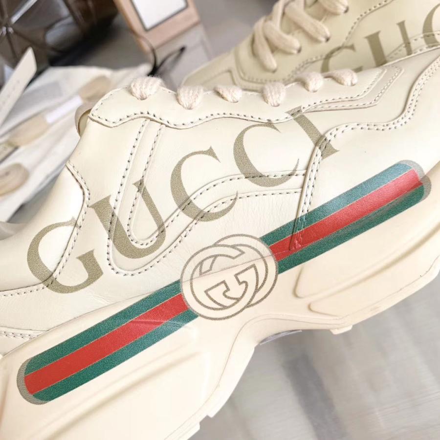 구찌 라이톤 스니커즈 띠로고