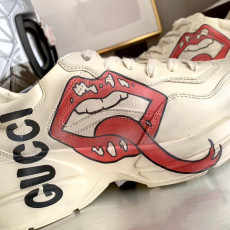 구찌 라이톤 스니커즈 입술