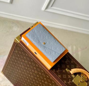 루이비통 사라 월릿