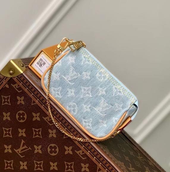 루이비통 M82960 데님 미니 포쉐트 악세수아