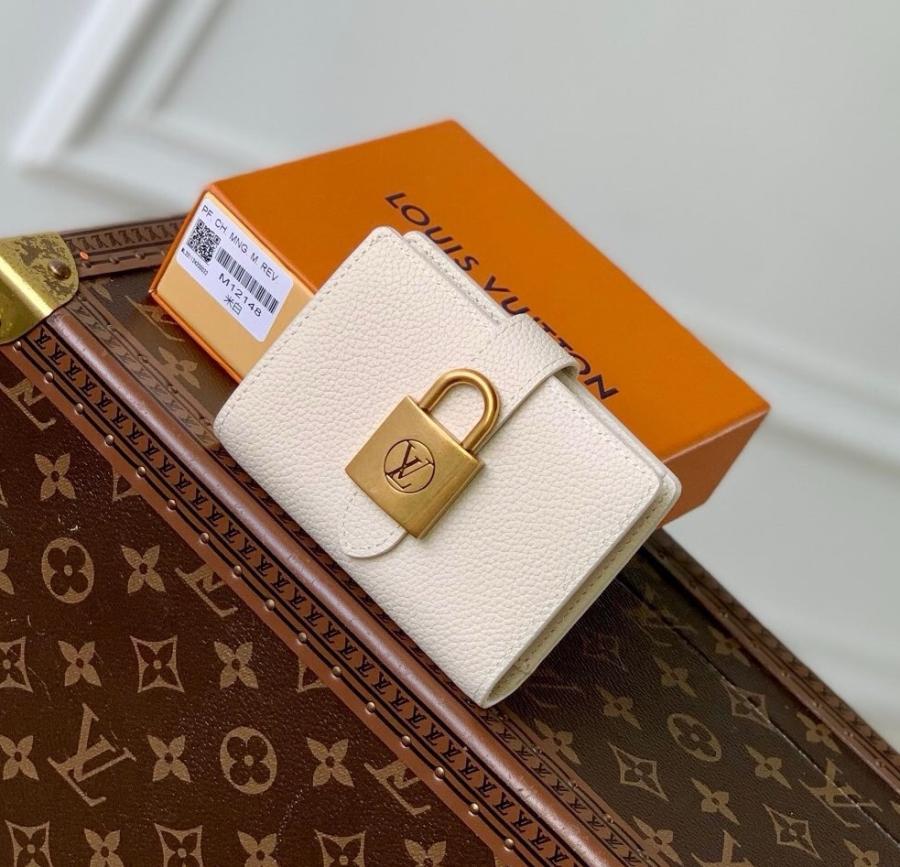 루이비통 로우 키 컴팩트 지갑