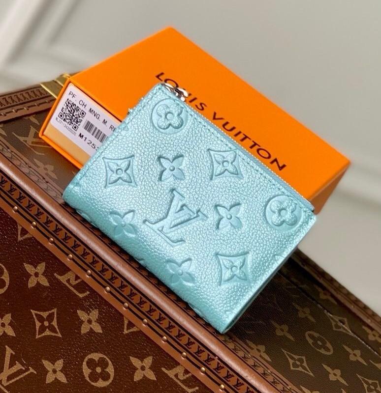 루이비통 리사 월릿