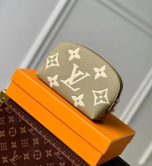 루이비통 포쉐트 코스메틱 파우치