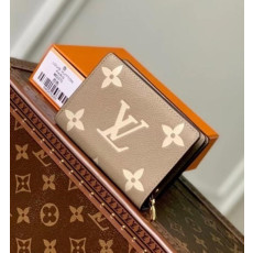 루이비통 클레아 월릿