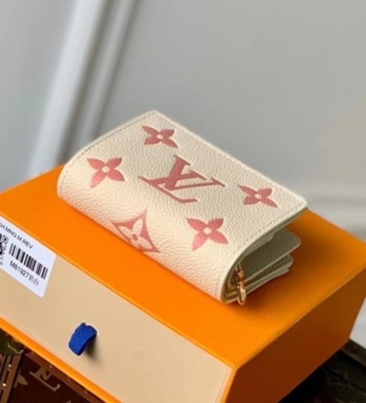 루이비통 클레아 월릿