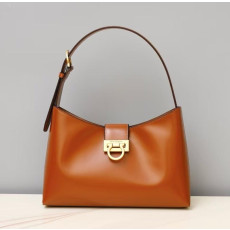 페라가모 트리폴리오 간치니 호보백 30cm