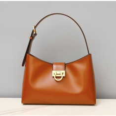 페라가모 트리폴리오 간치니 호보백 30cm