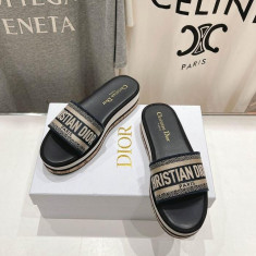 디올 슬리퍼