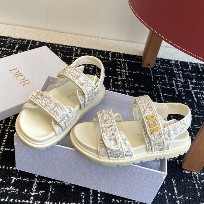 디올 샌들