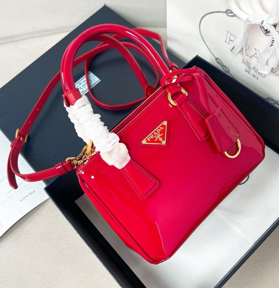 프라다 갤러리아 페이던트 1BA906 탑핸들 미니백