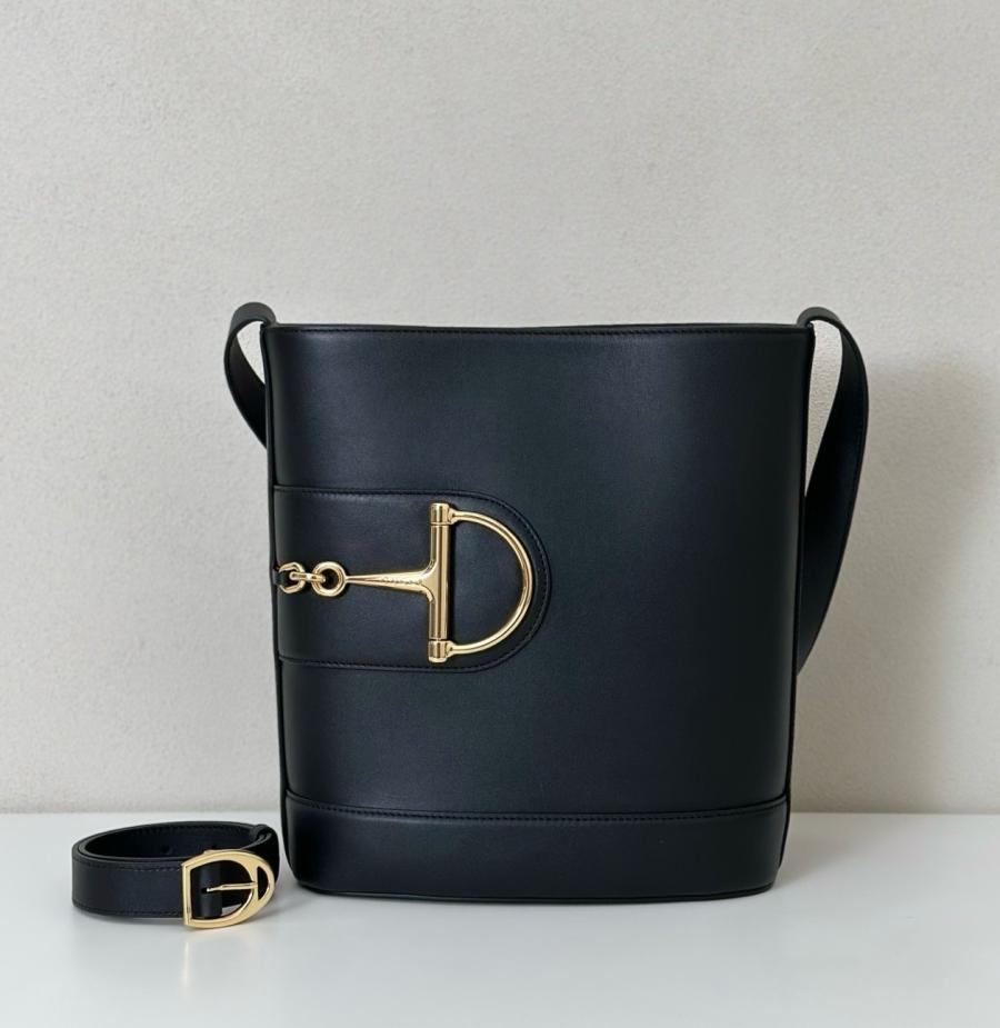 구찌 833660 홀스빗 레더 버킷백