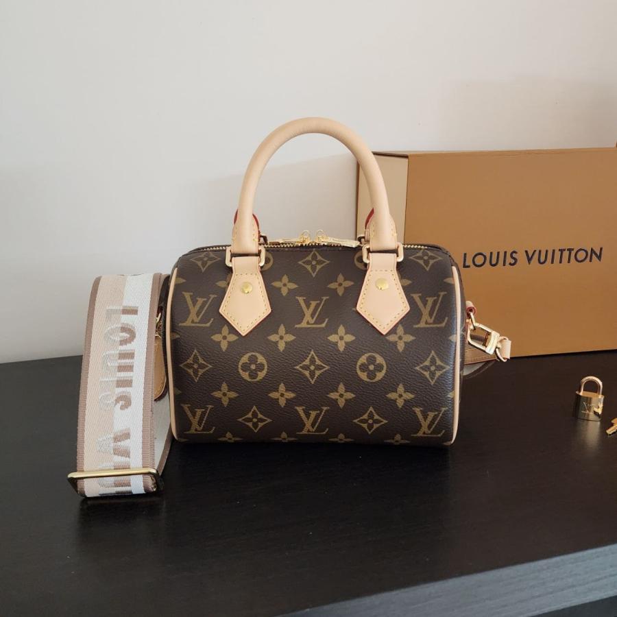 루이비통 반둘리에 20 (국내배송)