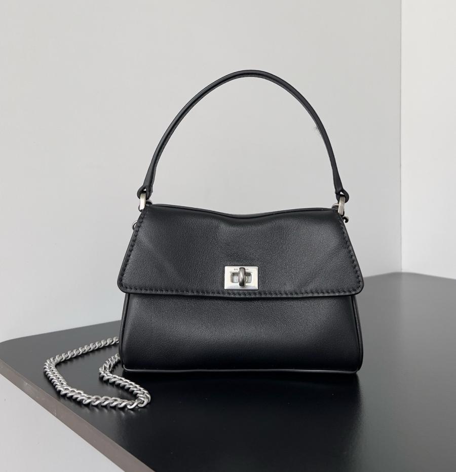 발렌시아가 25SS 로데오 나노 체인 숄더백 은장