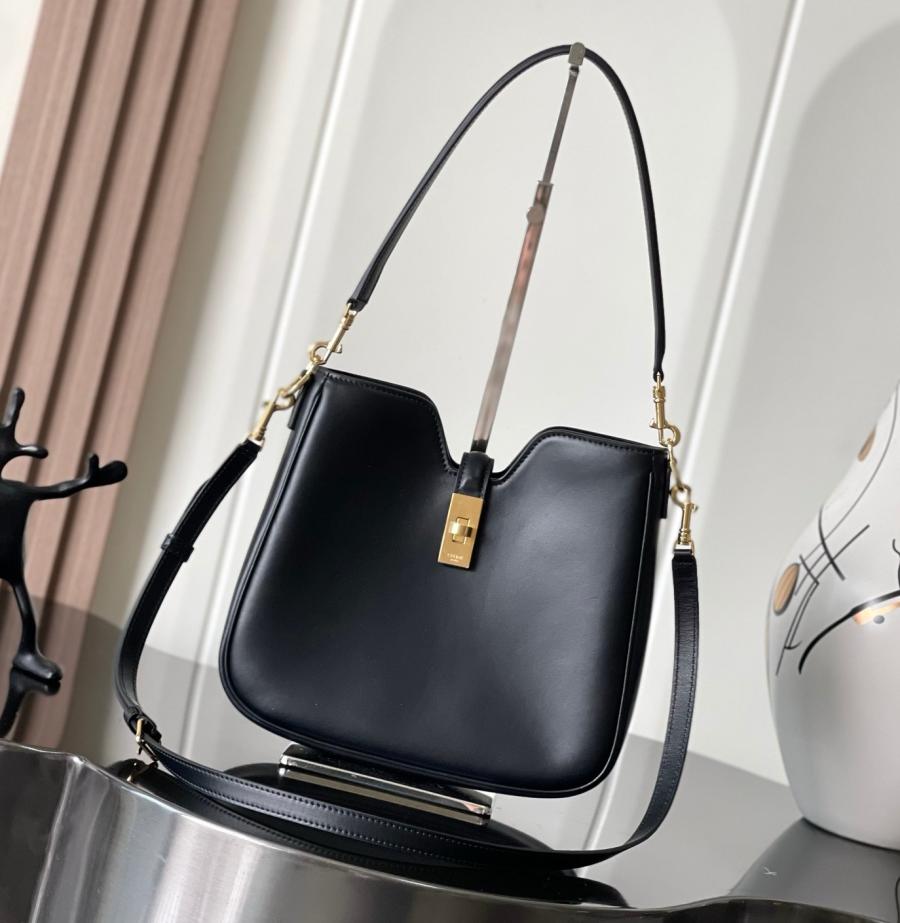 셀린느 까미유 스몰 소프트 16 