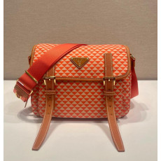 프라다 나일론 심볼 메신저백