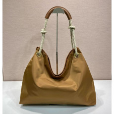 프라다 1BC244 마리너 리나일론 라지 숄더백