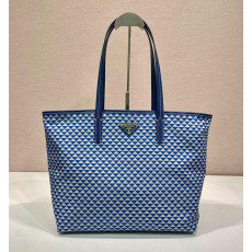 프라다 1BD552 나일론 쇼퍼 숄더백