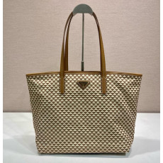 프라다 1BD552 나일론 쇼퍼 숄더백