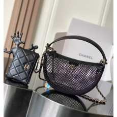 샤넬 25SS 메쉬 탑핸들 라운드 호보 파우치백