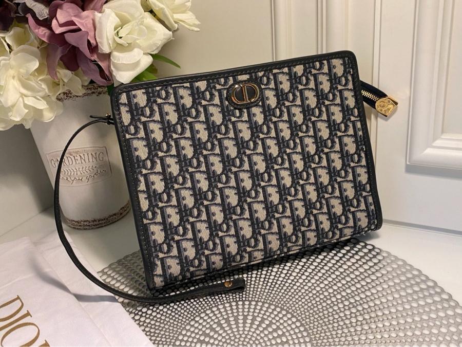 디올 몽테인 파우치 클러치백 (국내배송)