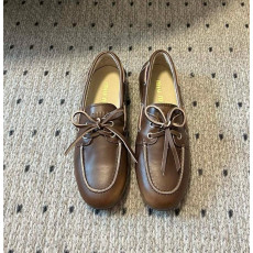 미우미우 블리치드 가죽 로퍼