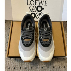 로에베 x 온러닝 클라우드틸트 스니커즈