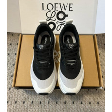 로에베 x 온러닝 클라우드틸트 스니커즈