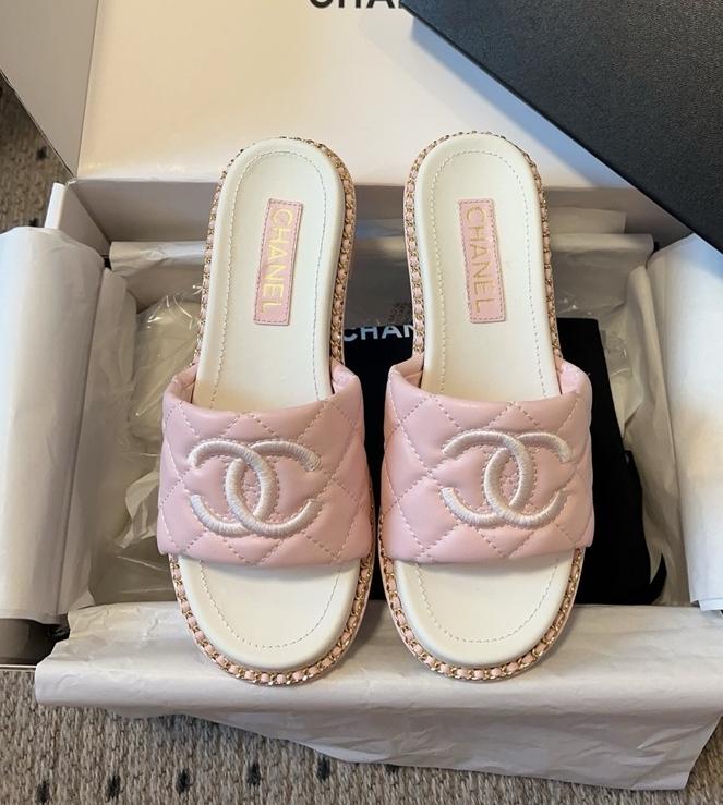 샤넬 25SS CC로고 퀼팅 체인 슬리퍼 샌들