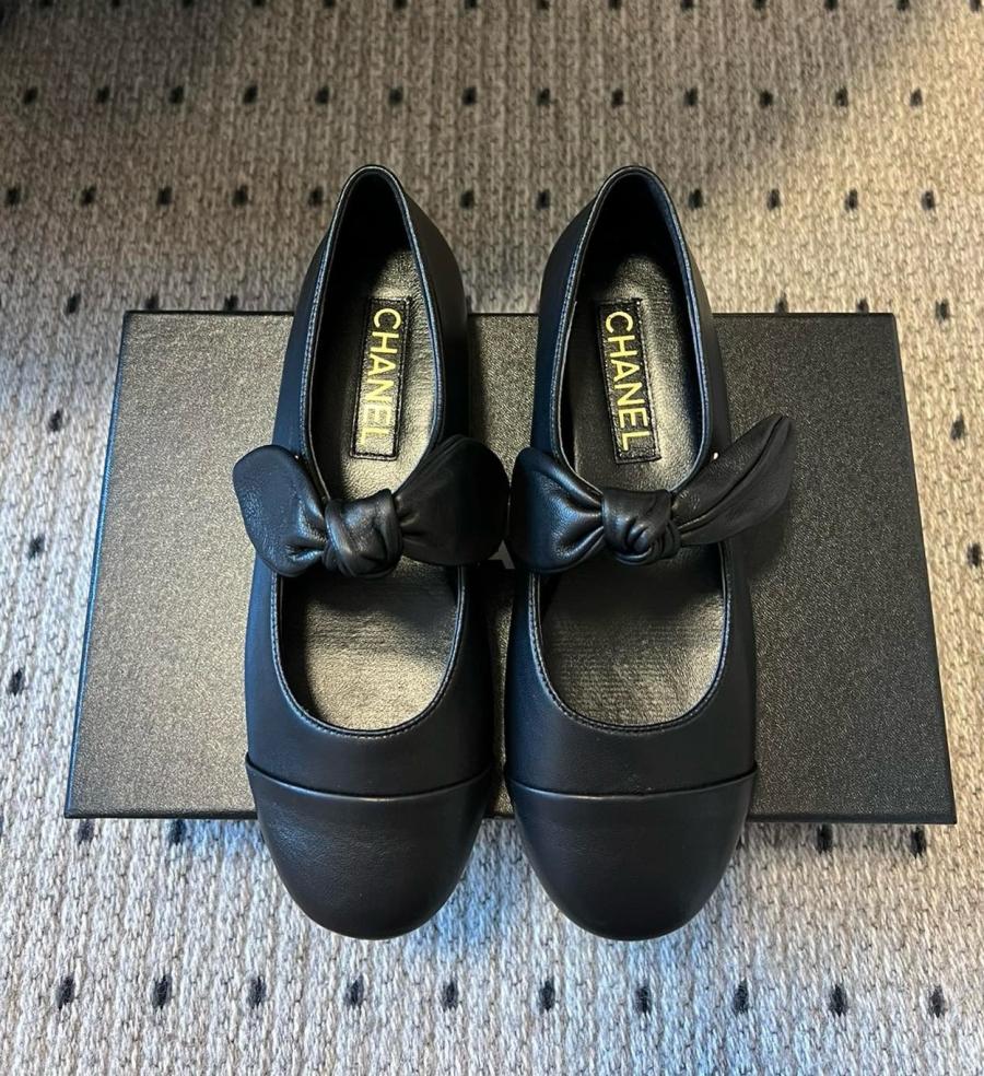 샤넬 메리제인 리본 플랫슈즈