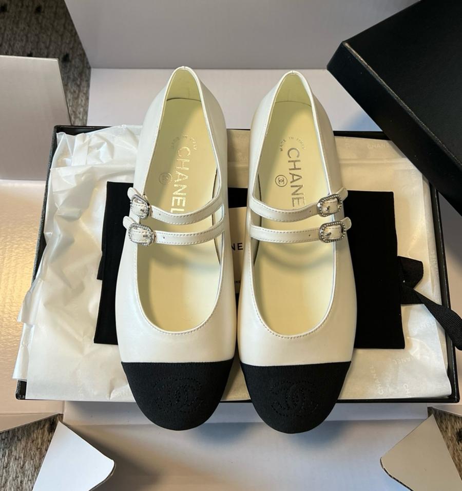 샤넬 25SS 발레리나 플랫슈즈