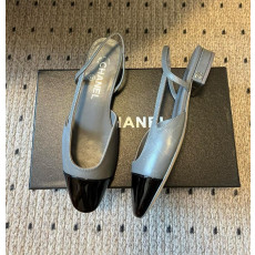 샤넬 25SS 투톤 슬링백 2cm 굽높이