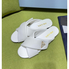 프라다 25SS 삼각로고 크로스 슬라이드 샌들