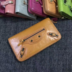 발렌시아가 장지갑