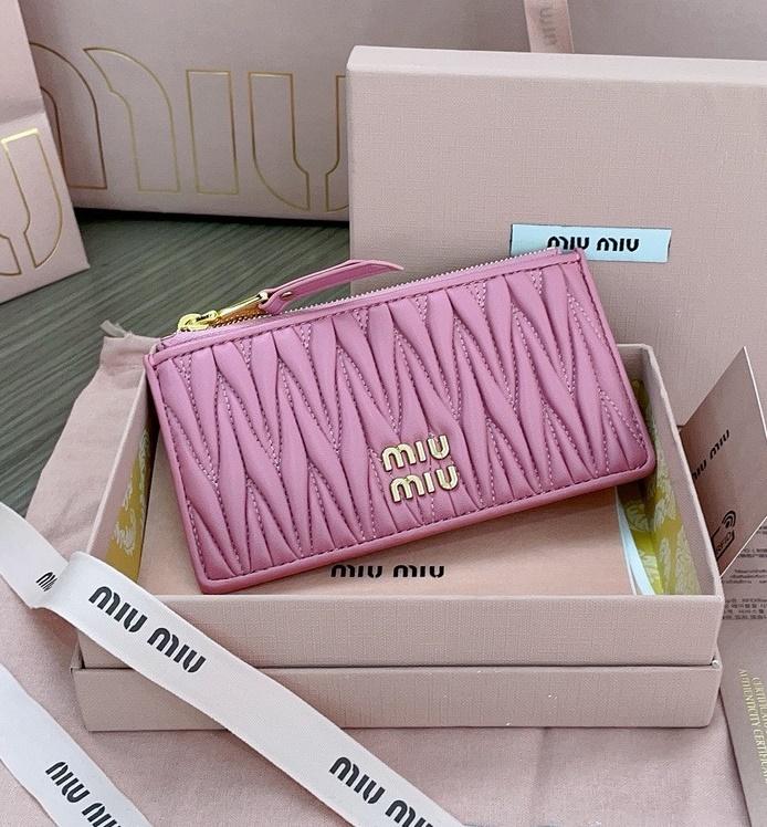 미우미우 5MB006 마테라쎄 카드지갑